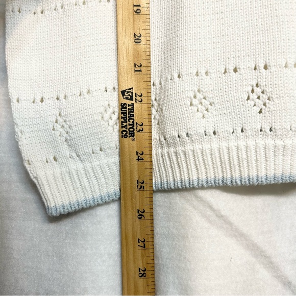 Izod White Crew Neck Sweater with Lacy Pattern - Picture 6 of 6